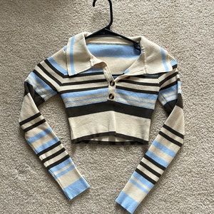 Cropped Stripped Long-Sleeve Collard Shirt